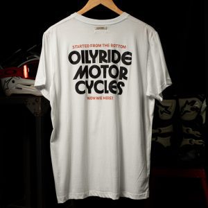 Remera OILY CYCLES blanco