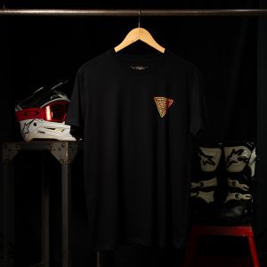 Remera FORGED negra